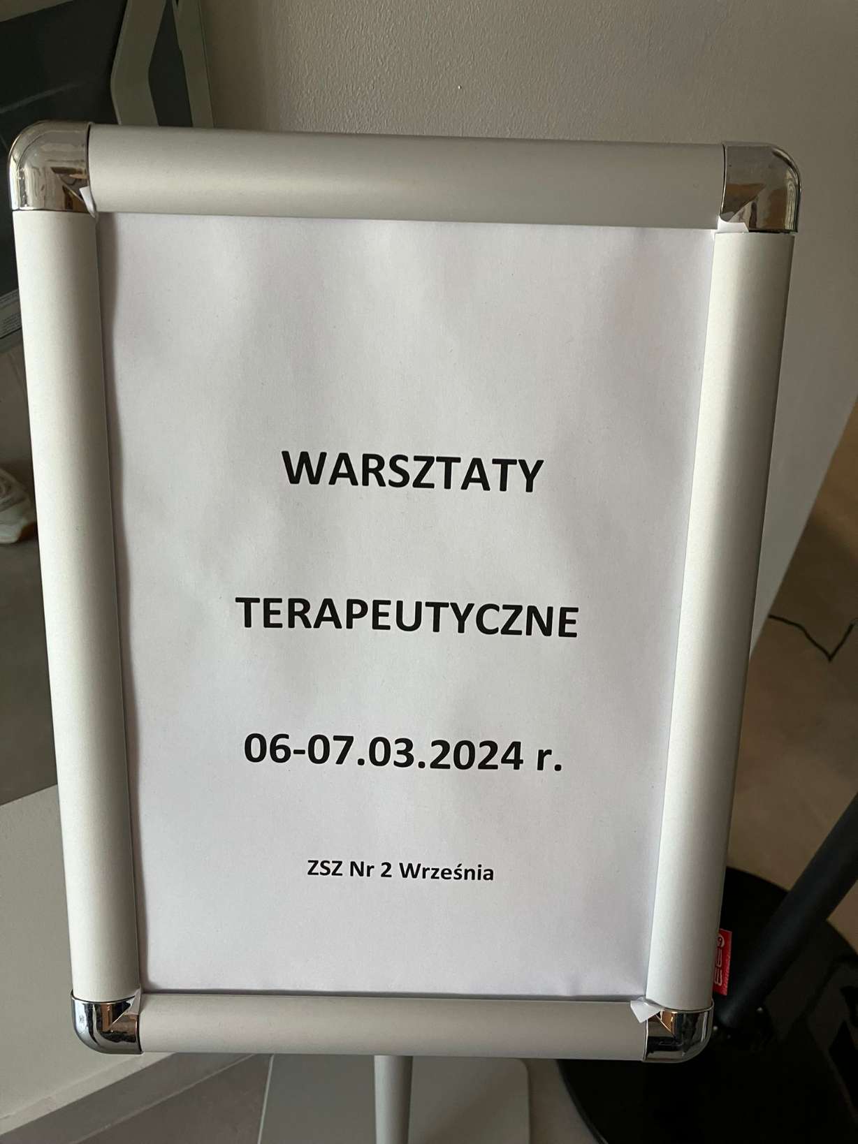 KLASA 1ALT NA WARSZTATACH TERAPEUTYCZNYCH W GRZYMISŁAWICACH